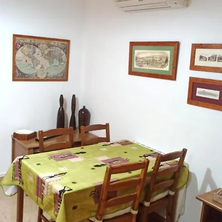 Apartamento Deltebre * 代尔特布雷